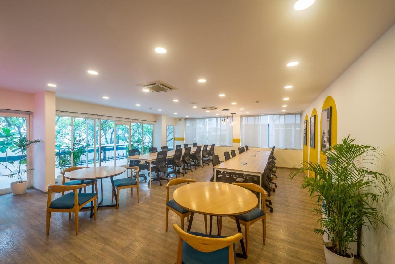 Olive Hotel Magrath By Embassy Group Bangalore Exterior foto